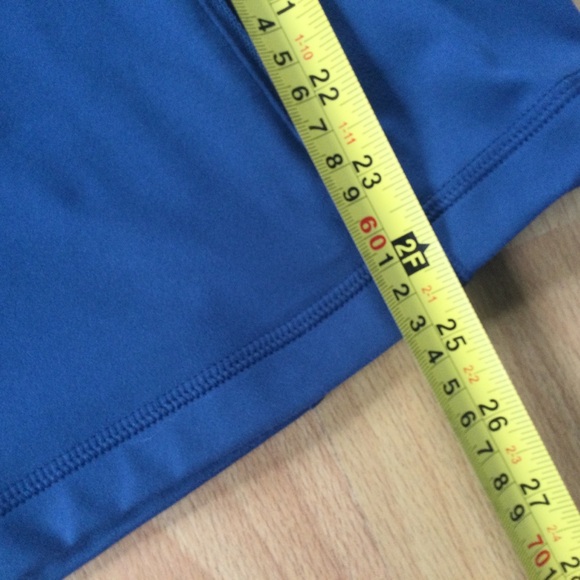 Athletics Works Large Running Workout Jacket Great Layering piece - Picture 6 of 9